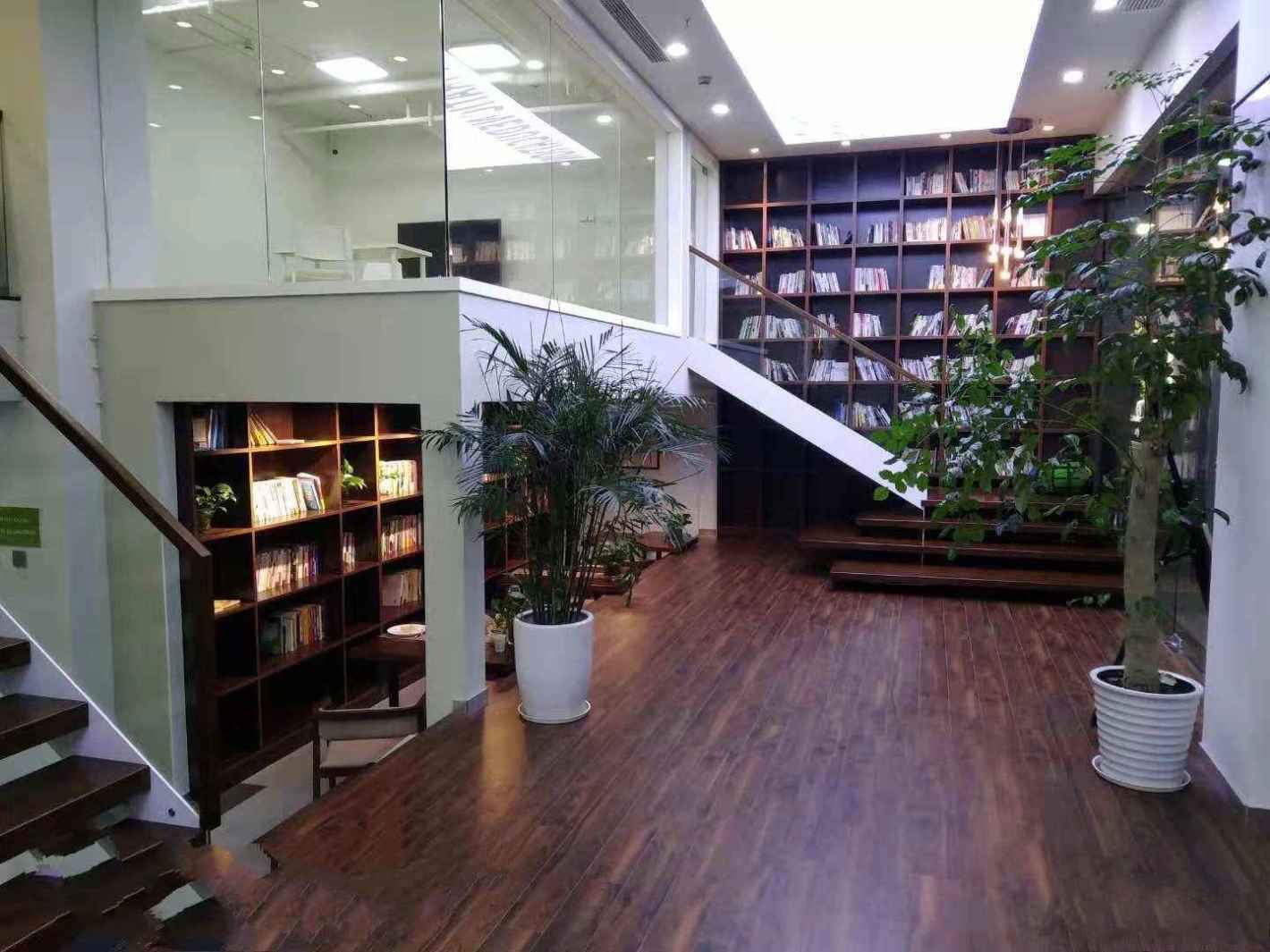 徐汇 D1国际创意空间 360平米 精装修