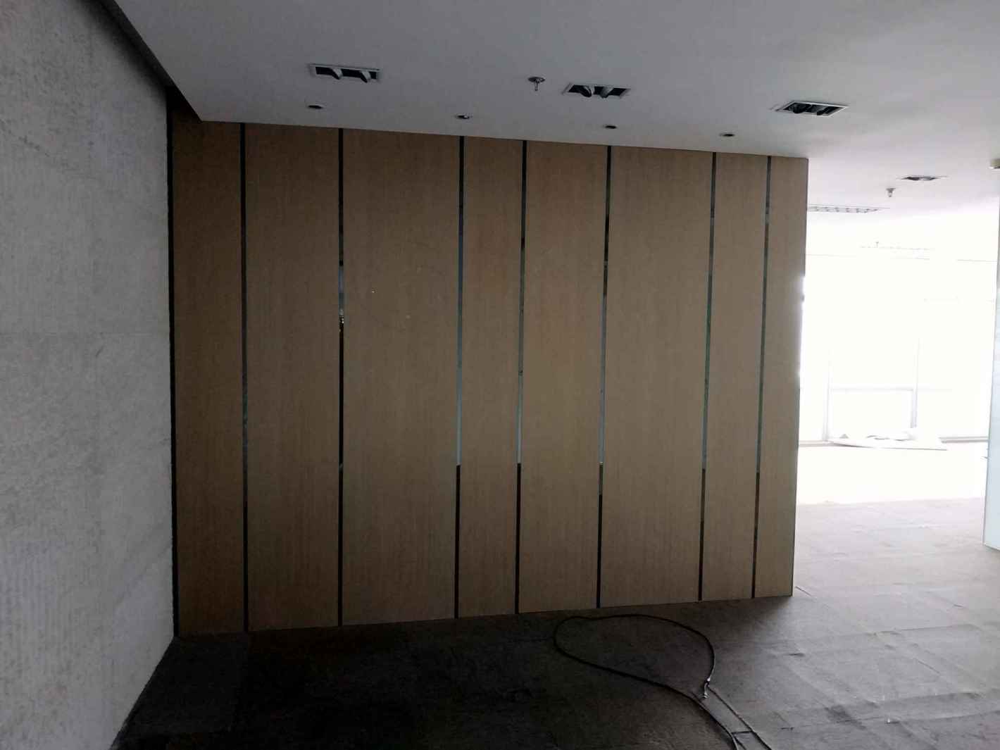 龙之梦丽晶大厦870平米办公室出租_4.20元/m²/天