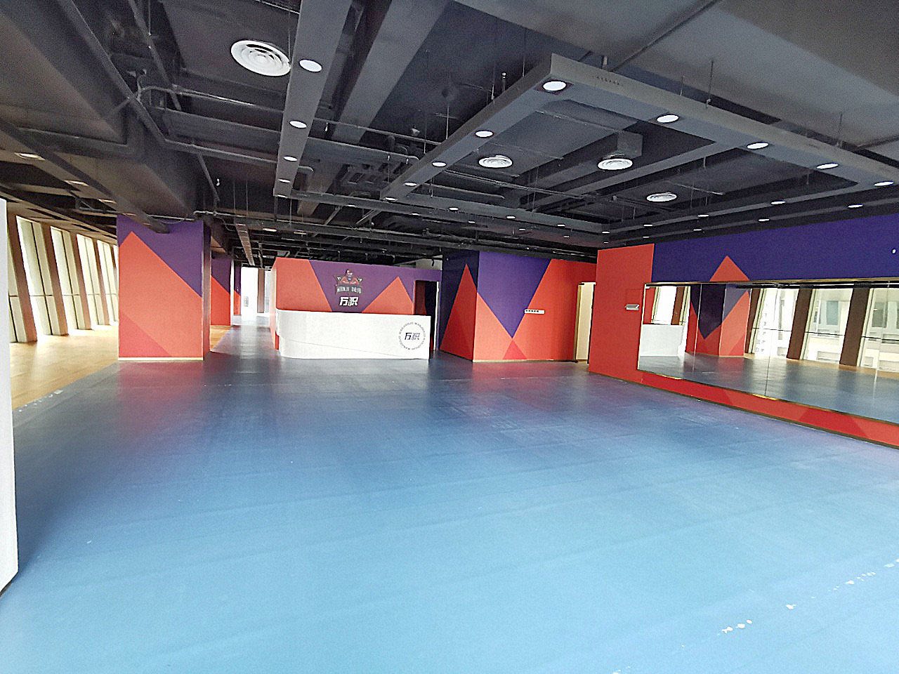 古北SOHO长宁 古北SOHO 563平米 简装修
