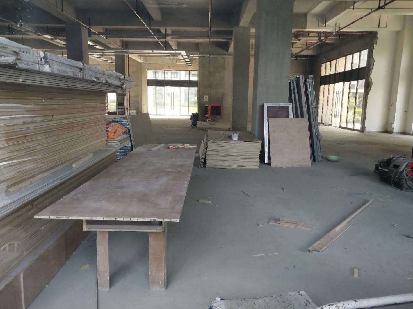新意城闵行 新意城 462平米 简装修