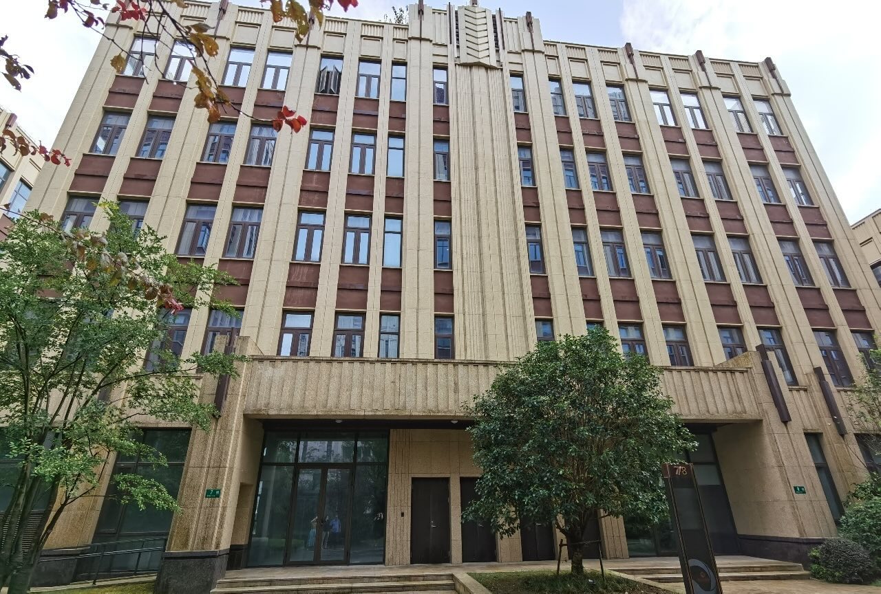 「融信绿地国际」写字楼出租_融信绿地国际办公室出租价格_融信绿地国际办公楼租金