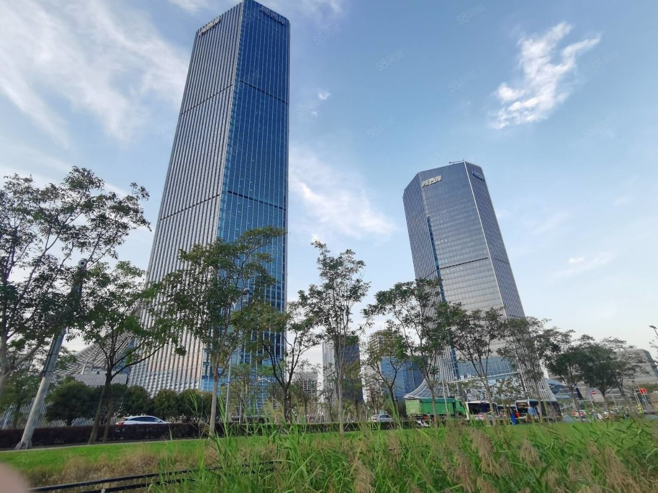 西岸智塔