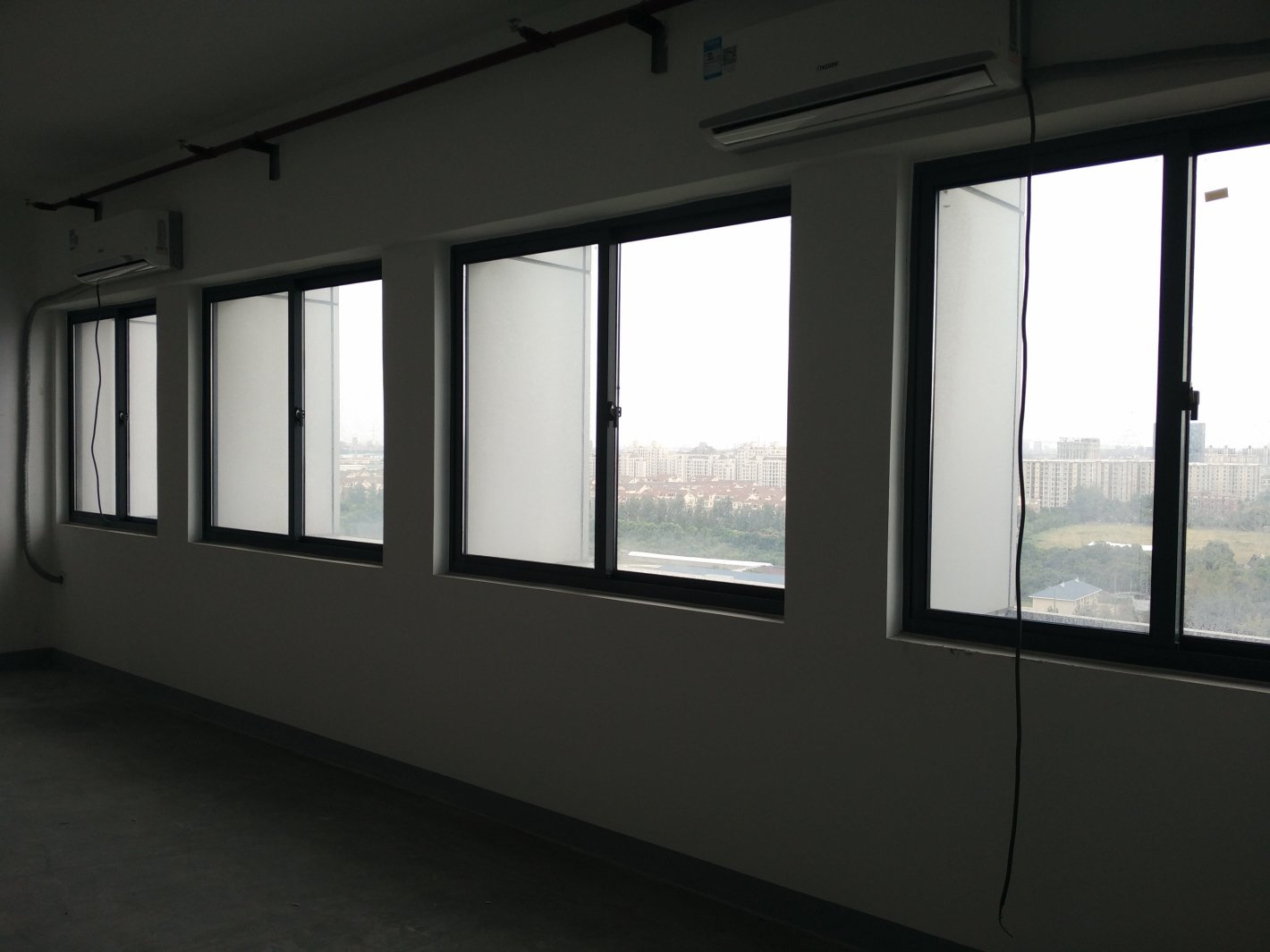 新梅华东大酒店新静安（闸北） 新梅华东大酒店 87平米 简装修