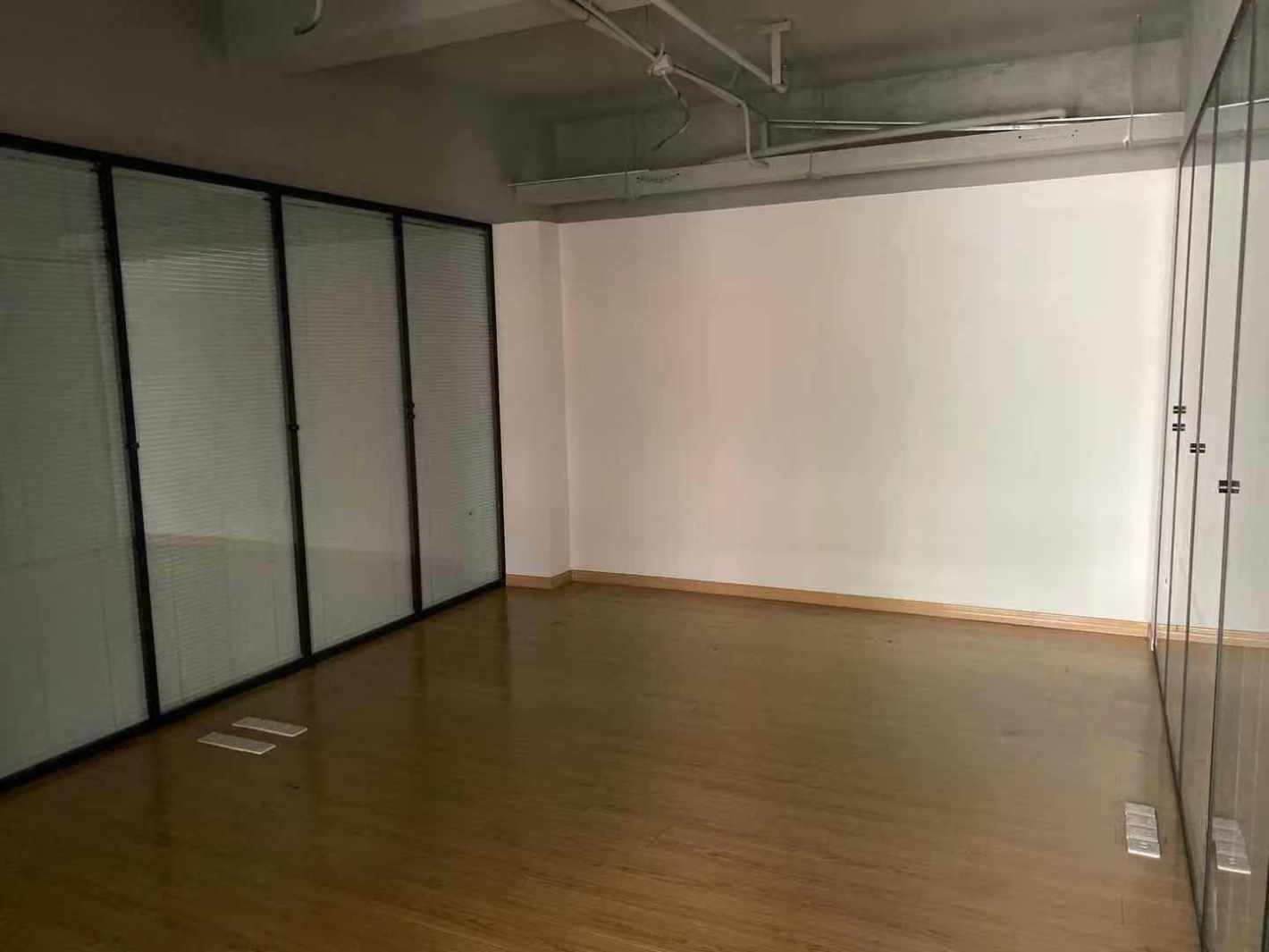 莹辉照明普陀 莹辉照明 470平米 中等装修