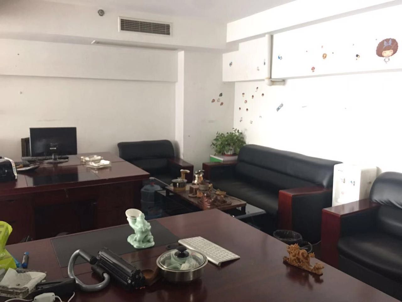 祥腾财富广场新静安（闸北） 祥腾财富广场 240平米 精装修
