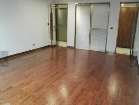 巨丰商务广场680平米办公室出租_2.50元/m²/天