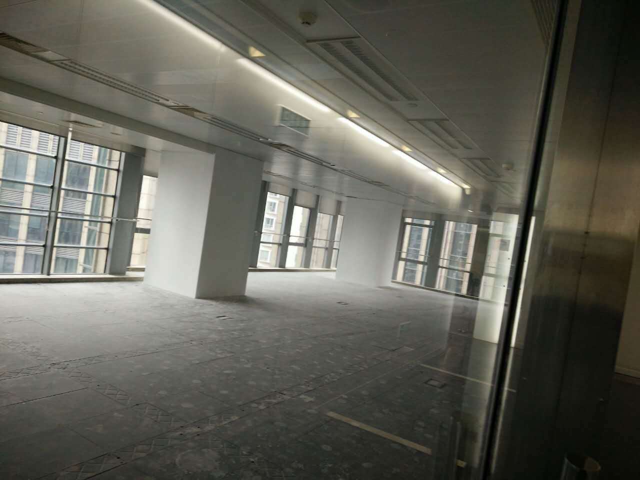 徐汇苑大厦300平米办公室出租_4.80元/m²/天