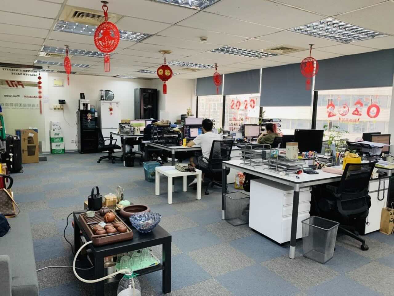 上海商贸大厦虹口 上海商贸大厦 99平米 简装修