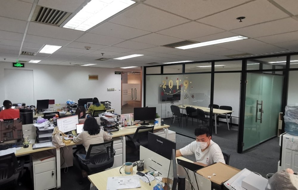 嘉里企业中心(嘉里不夜城三期)新静安（闸北） 嘉里企业中心(嘉里不夜城三期) 110平米 简装修