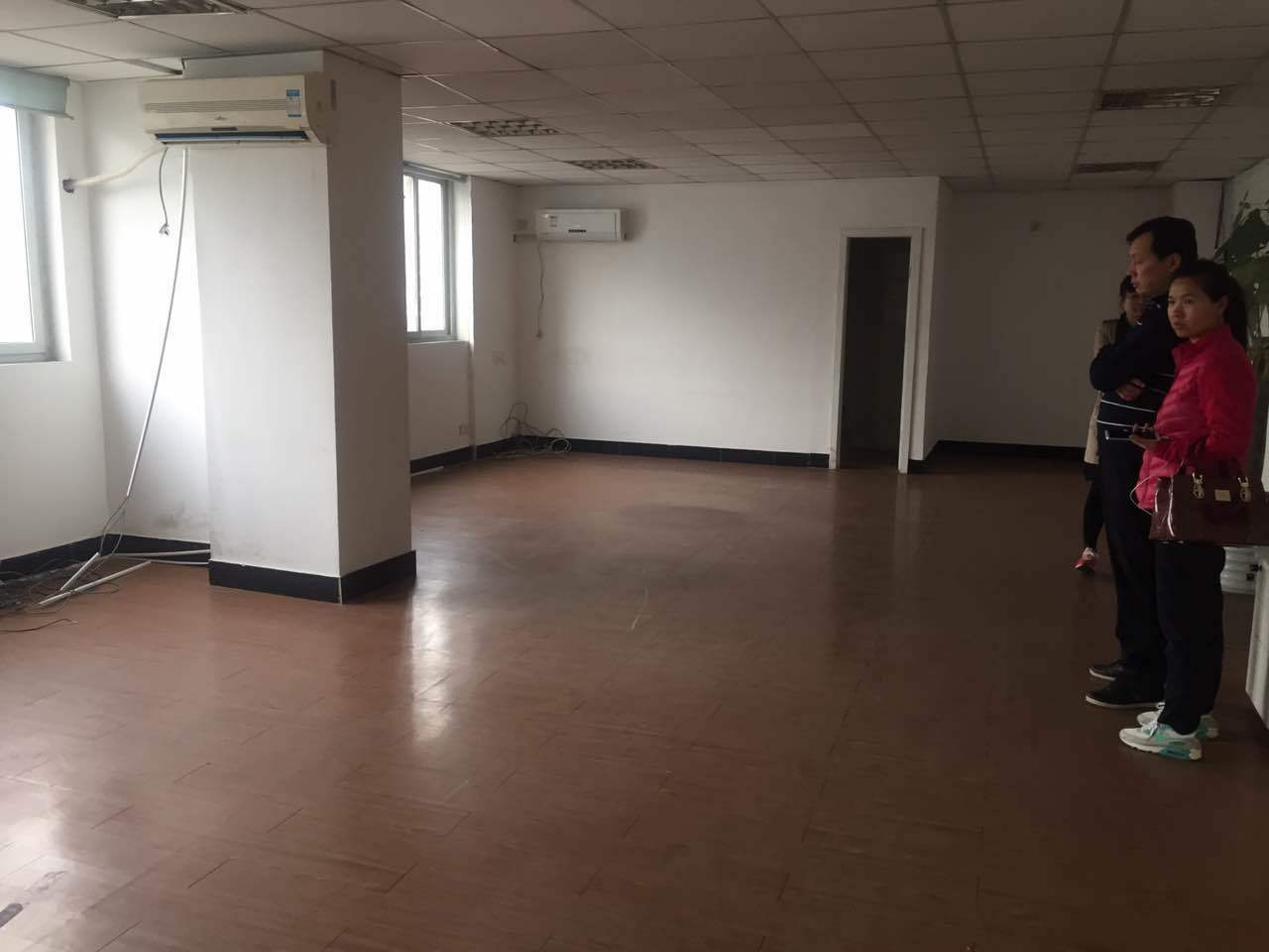 幸福里·谊园（艾慕嘉·谊园）徐汇 幸福里·谊园（艾慕嘉·谊园） 571平米 简装修