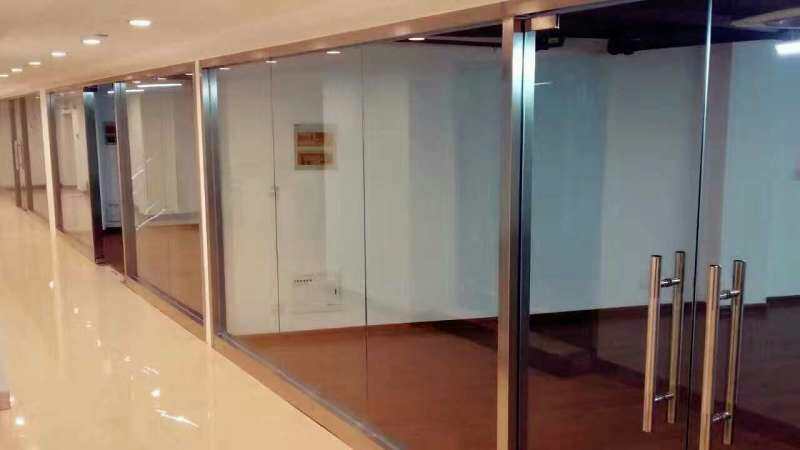 虹桥路640号395平米办公室出租_4.20元/m²/天