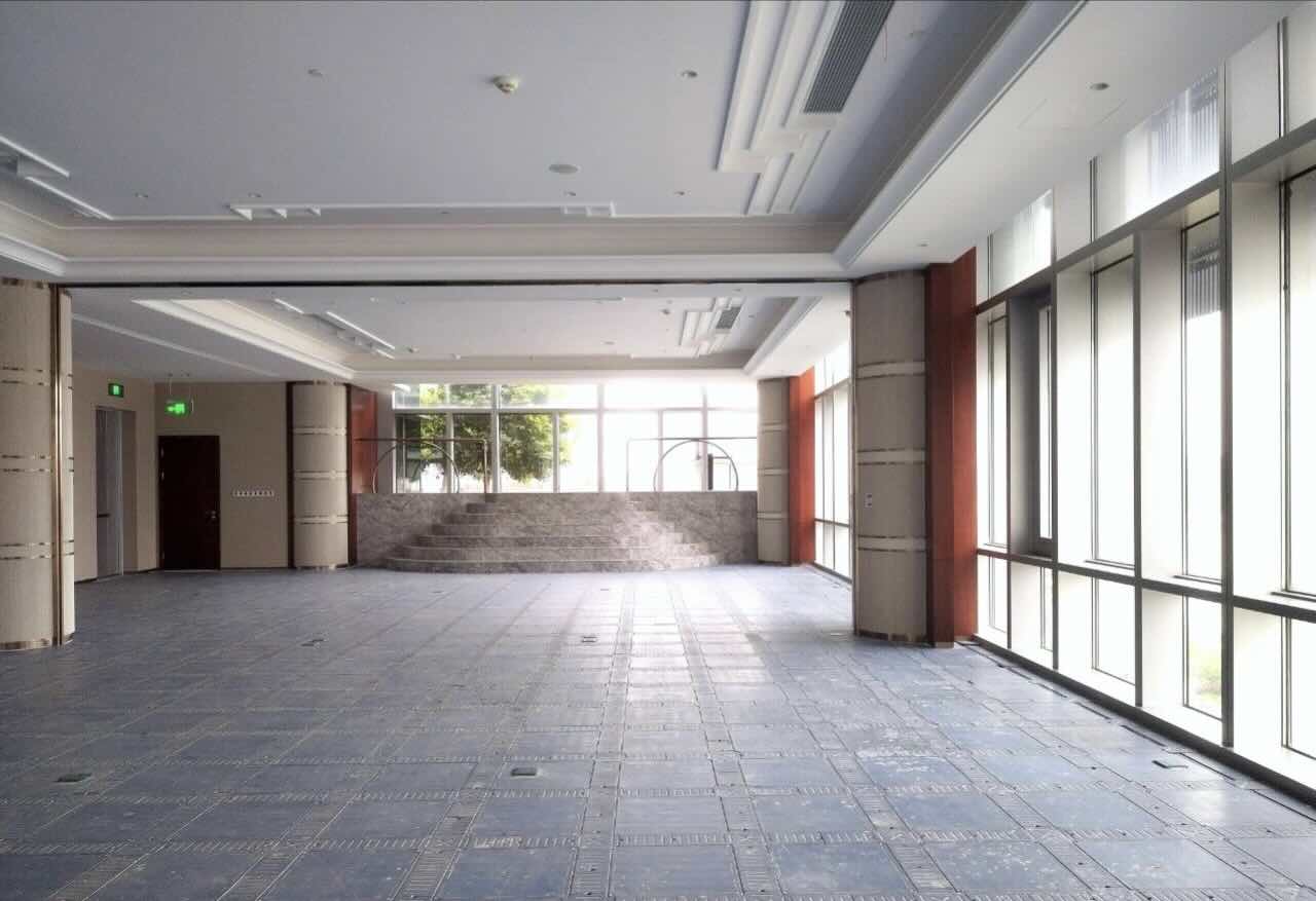 百年人寿大厦2500平米办公室出租_6.50元/m²/天