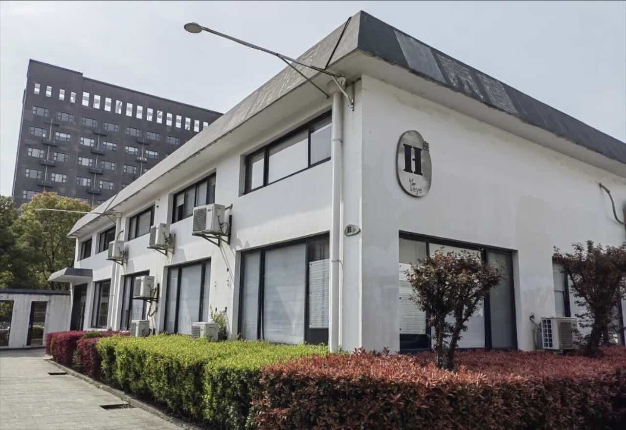 乐业康桥树源
