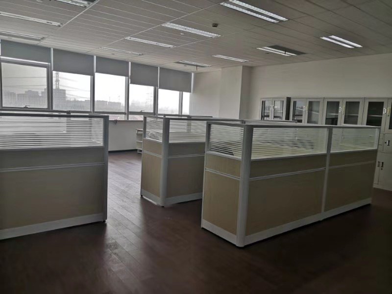 浦东 蓝光科技园 89平米 简装修
