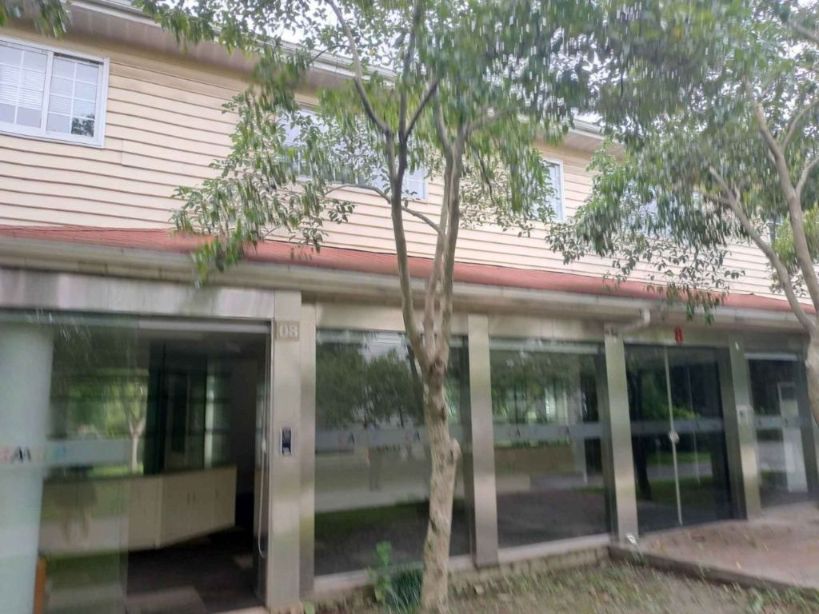 格兰云天别墅区徐汇 格兰云天别墅区 220平米 精装修