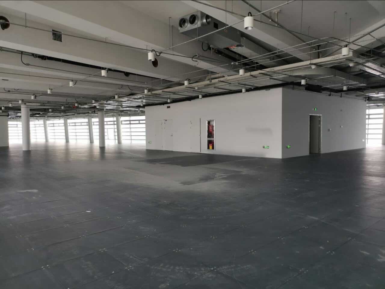 西岸艺岛ART Tower960平米办公室出租_5.20元/m²/天