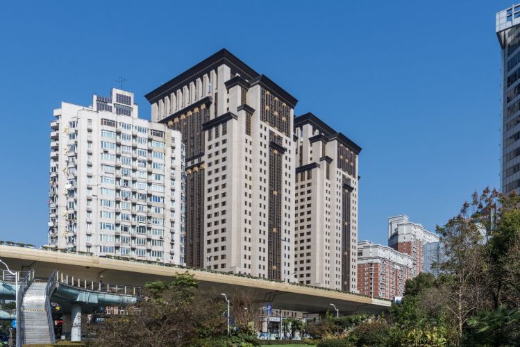 上海华敏翰尊国际地址（长宁区延安西路728号）