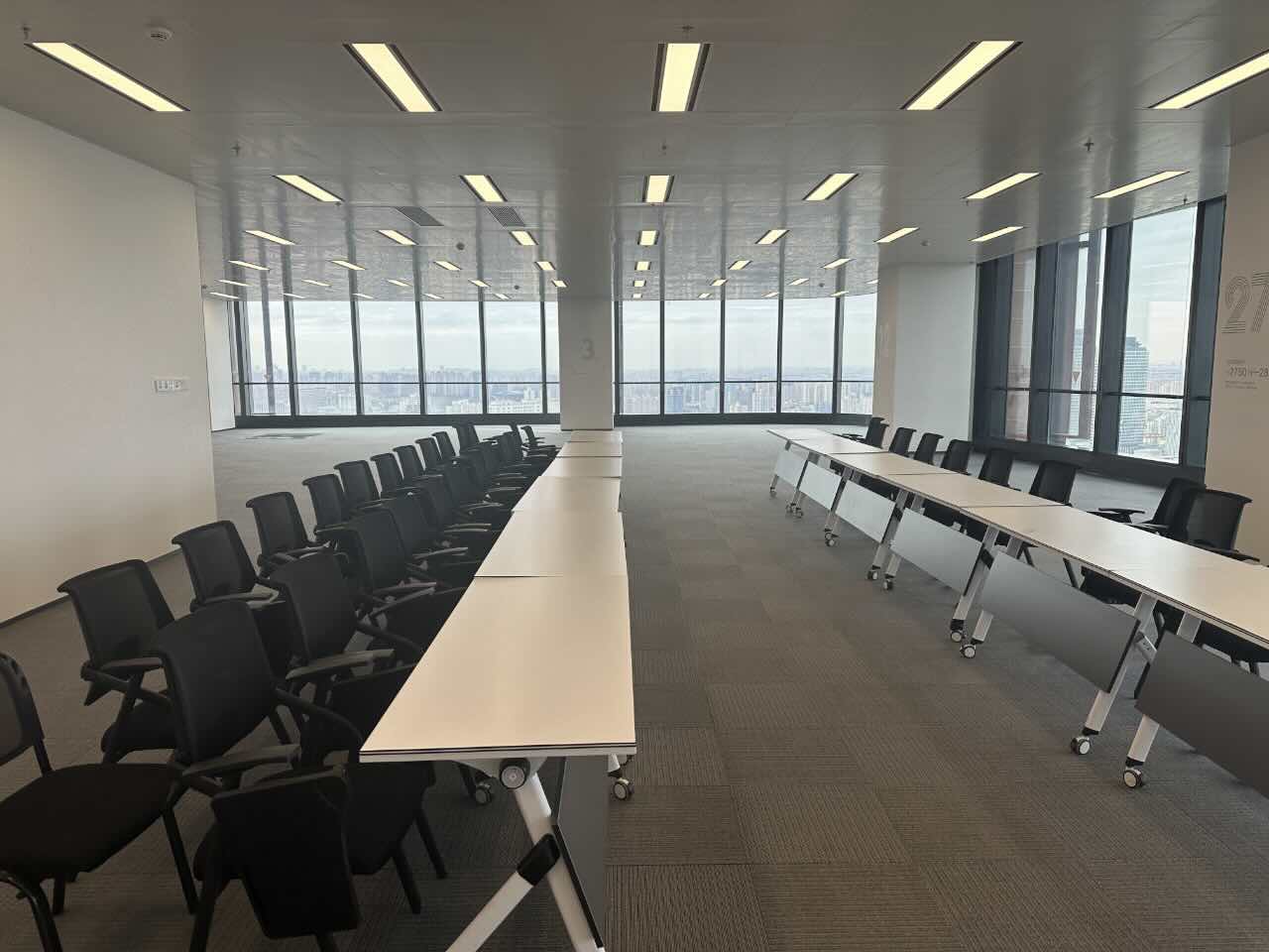 中海中心A座516平米办公室出租_4.80元/m²/天