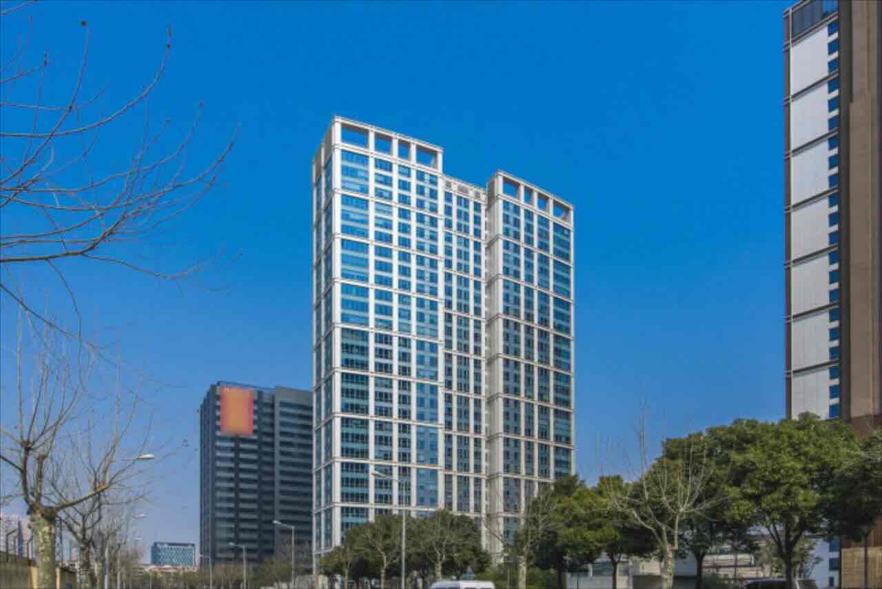 上海国盛中心写字楼出租电话（173-0214-0216）