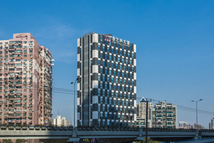 上海丽晶阳光大厦地址（普陀区武宁路19号）