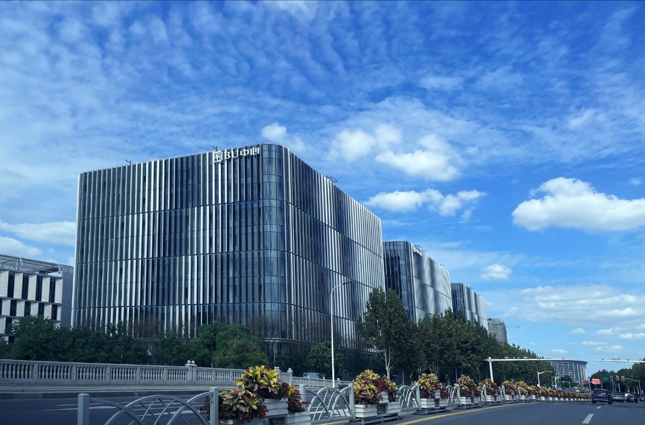 「虹桥BU中心」写字楼出租_虹桥BU中心办公室出租价格_虹桥BU中心办公楼租金