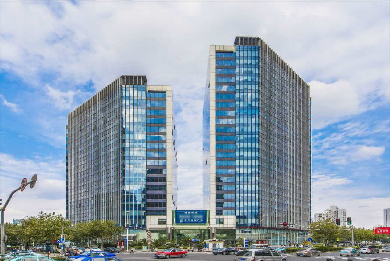 东方金融广场·出租·浦东陆家嘴一个集商业、办公为一体的综合性建筑项目