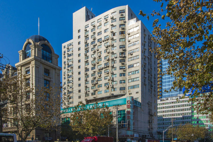 玉嘉大厦写字楼地址，地铁几号线？到地铁站多远？