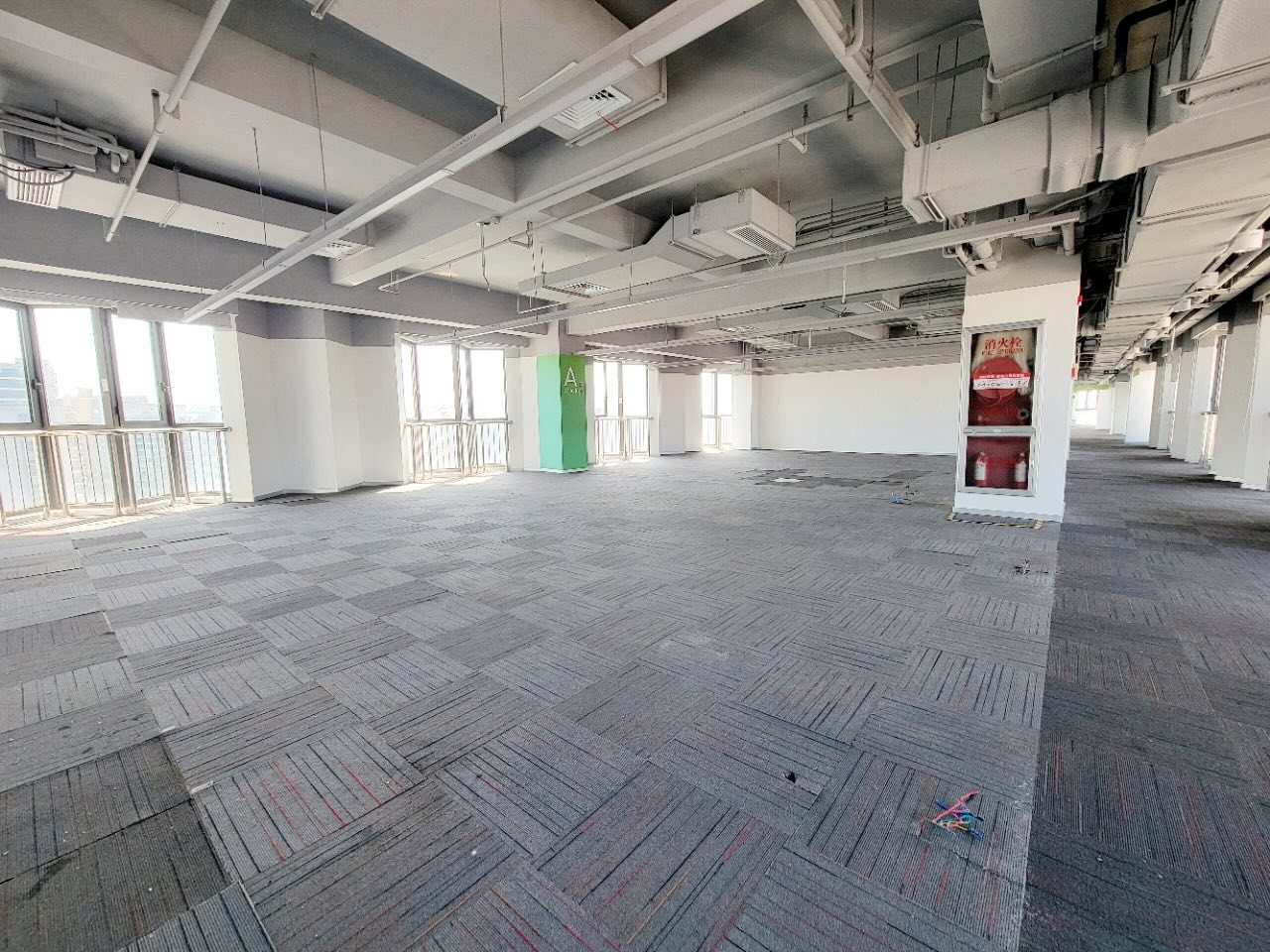 德必申亚时代广场360平米办公室出租_3.60元/m²/天