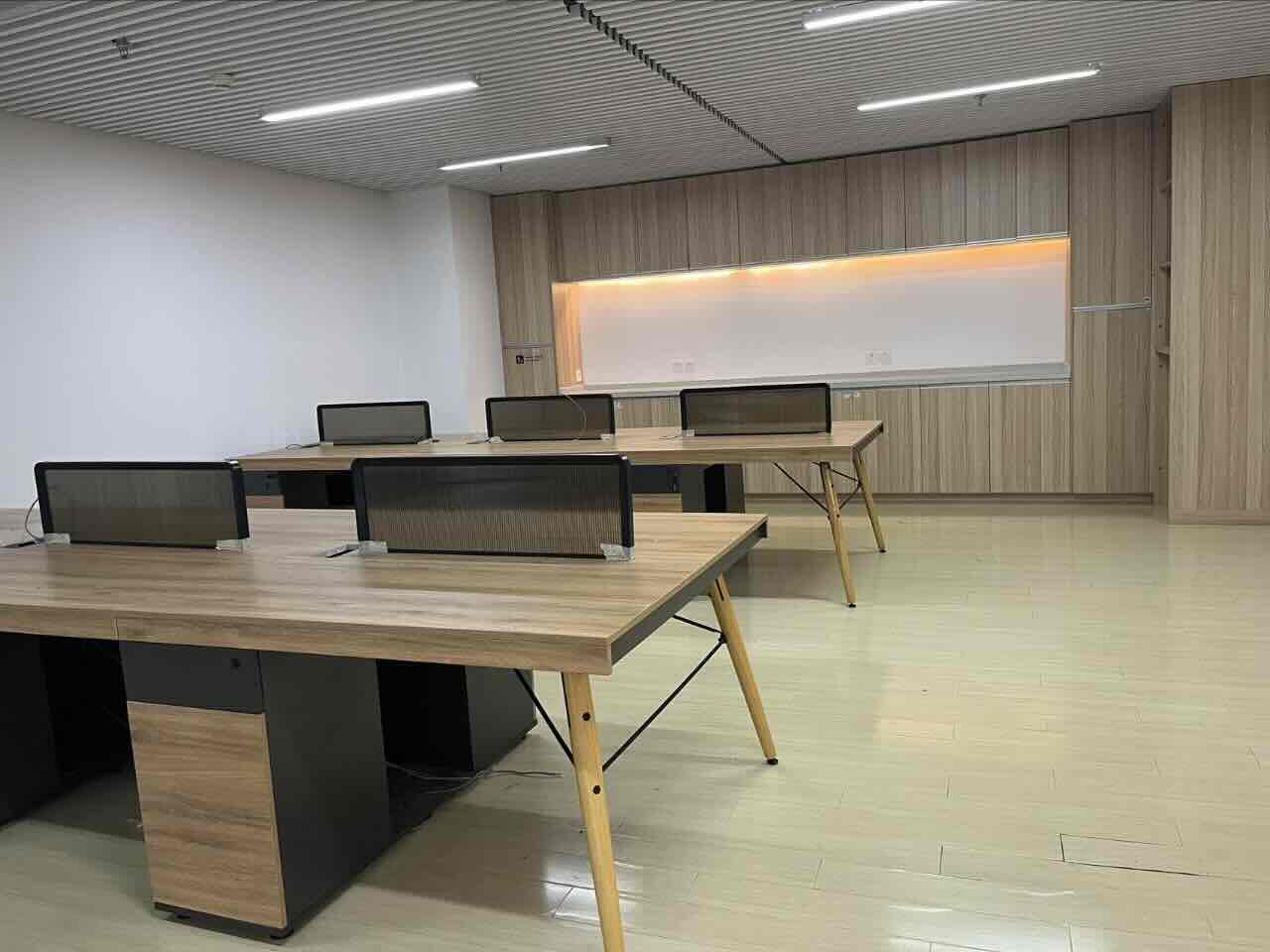 均瑶国际广场550平米办公室出租_3.40元/m²/天