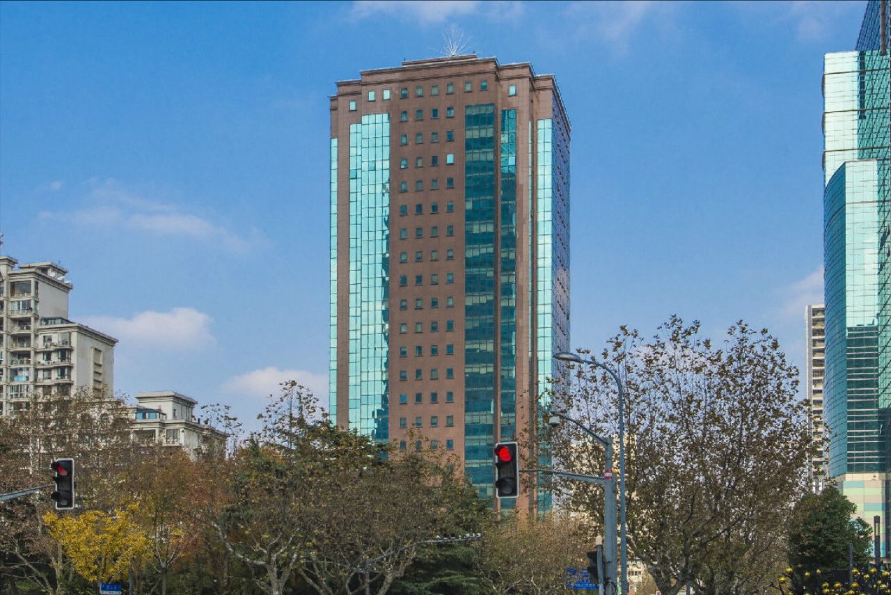 上海安泰大楼写字楼是哪个物业公司，物业费怎么收？