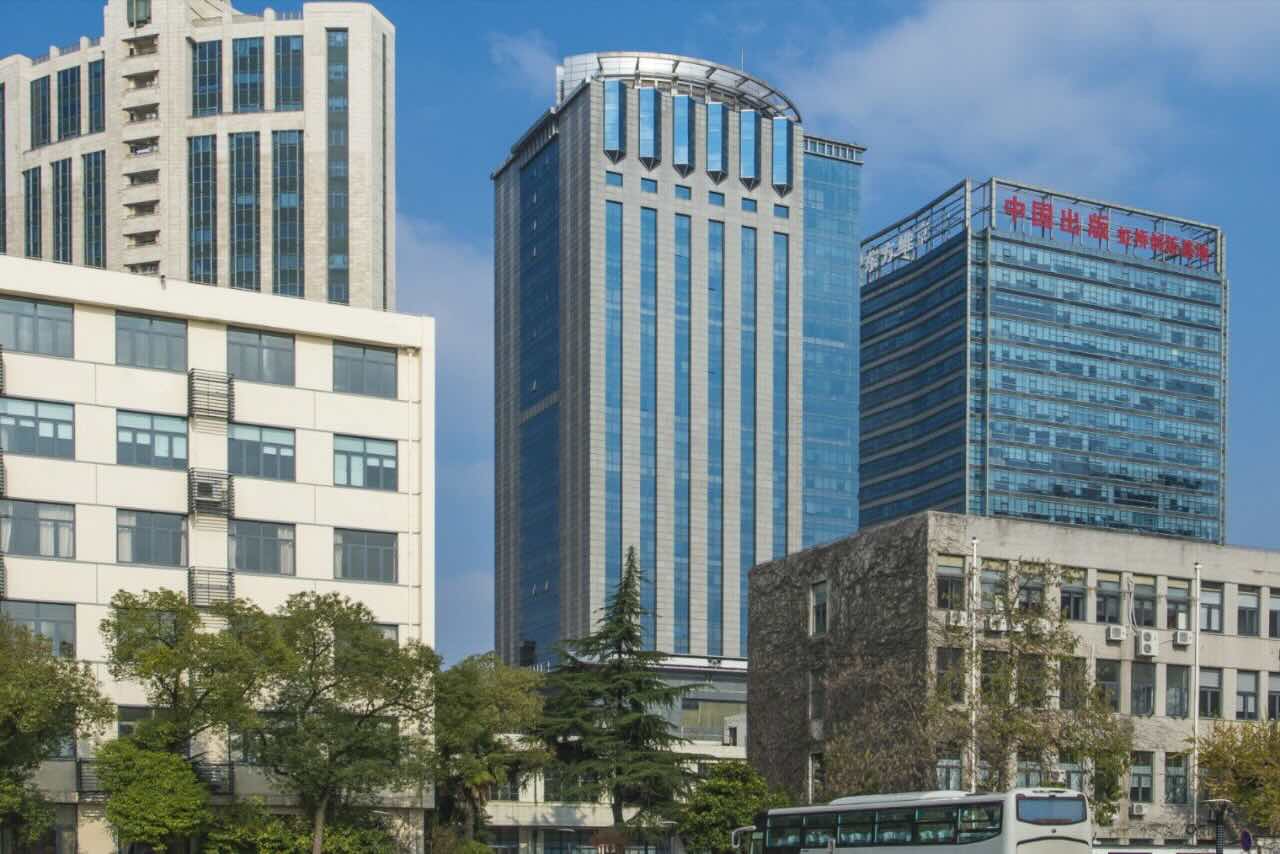 东方世纪大厦：长宁的商务新星！