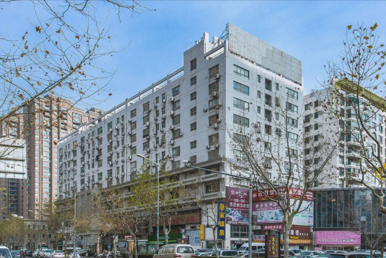 虹桥电子广场写字楼：长宁区的科技商务核心