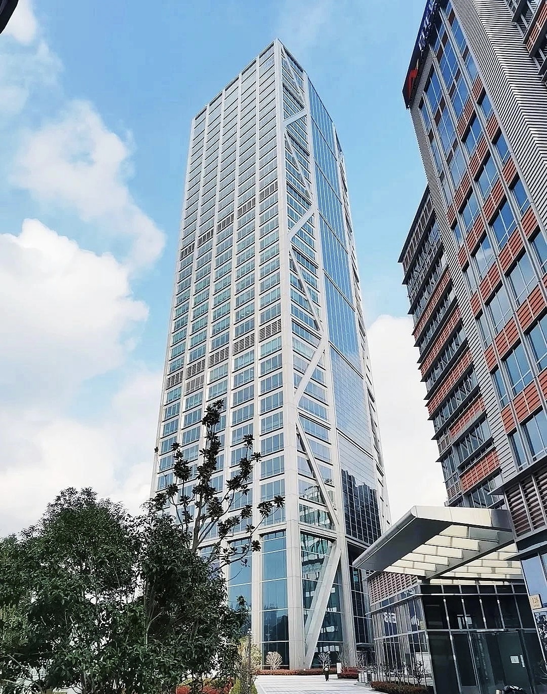 国投大厦地址及租金/物业费信息