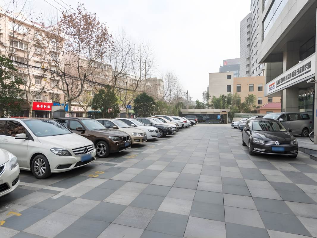 新曹杨科技大厦