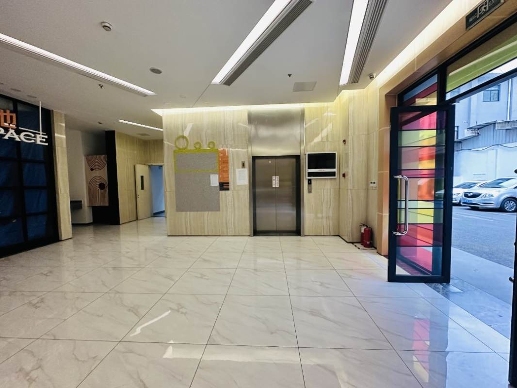 长征工业设计中心