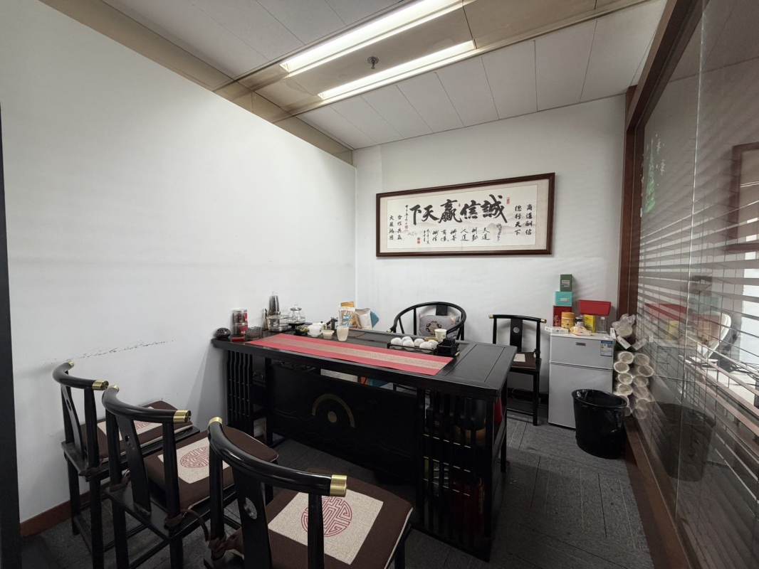 绿洲中环中心普陀 绿洲中环中心 96平米 精装修