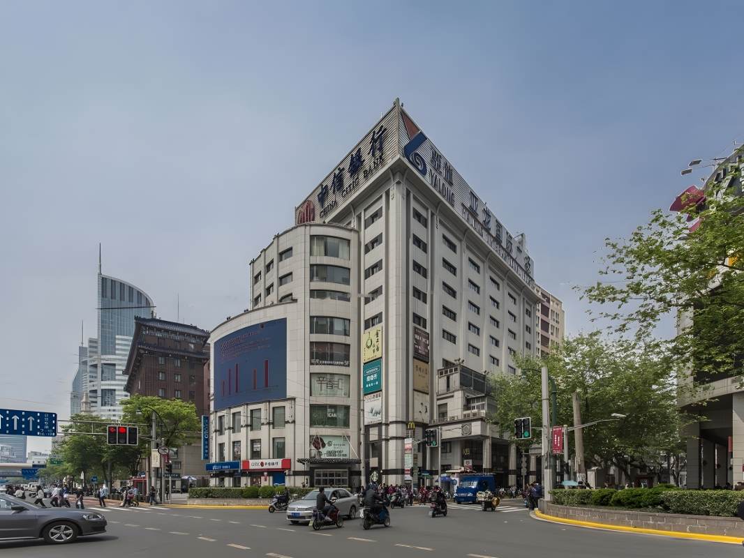 「亚龙国际」写字楼出租_亚龙国际办公室出租价格_亚龙国际办公楼租金