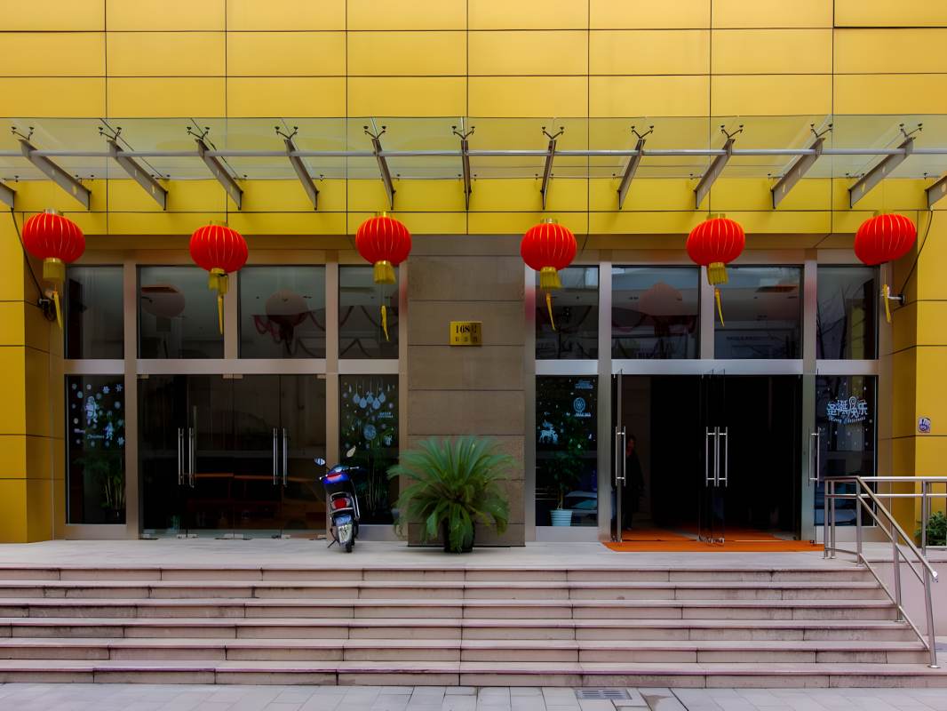 徐汇商务大厦