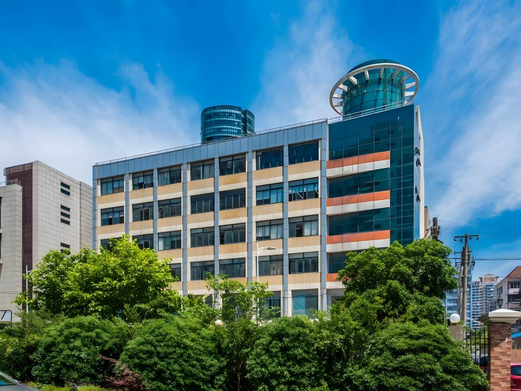 「虹三产业园」写字楼出租_虹三产业园办公室出租价格_虹三产业园办公楼租金