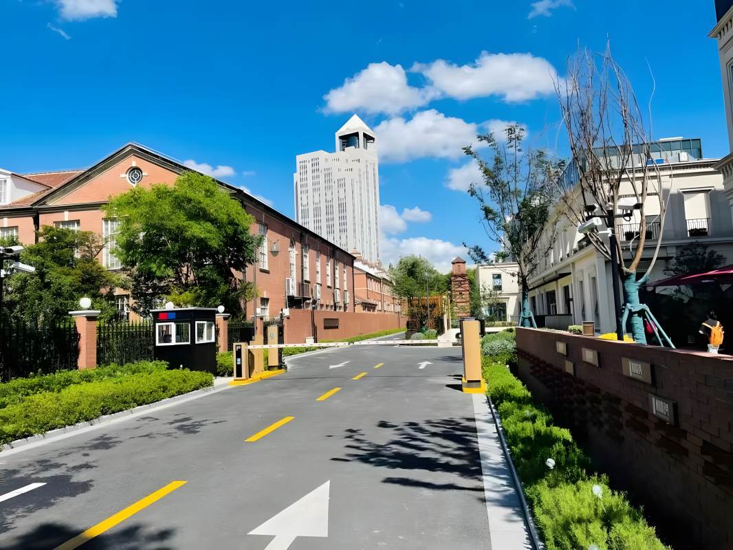 越界&middot;衡山路8号