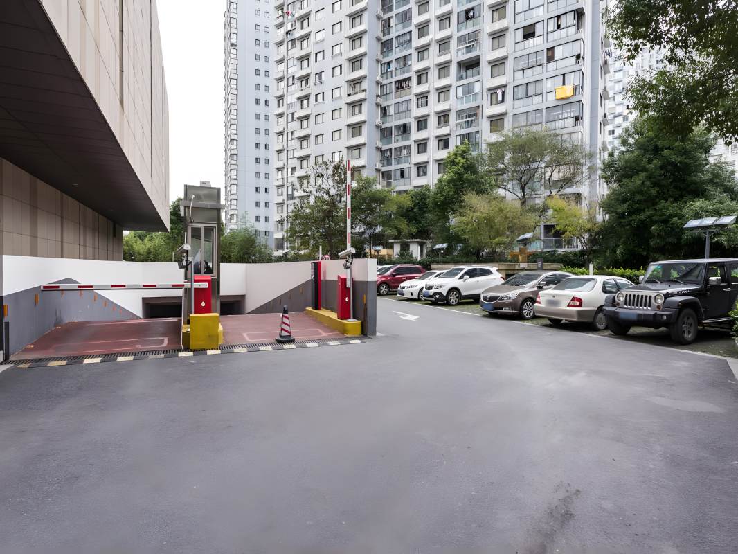 百丽国际广场